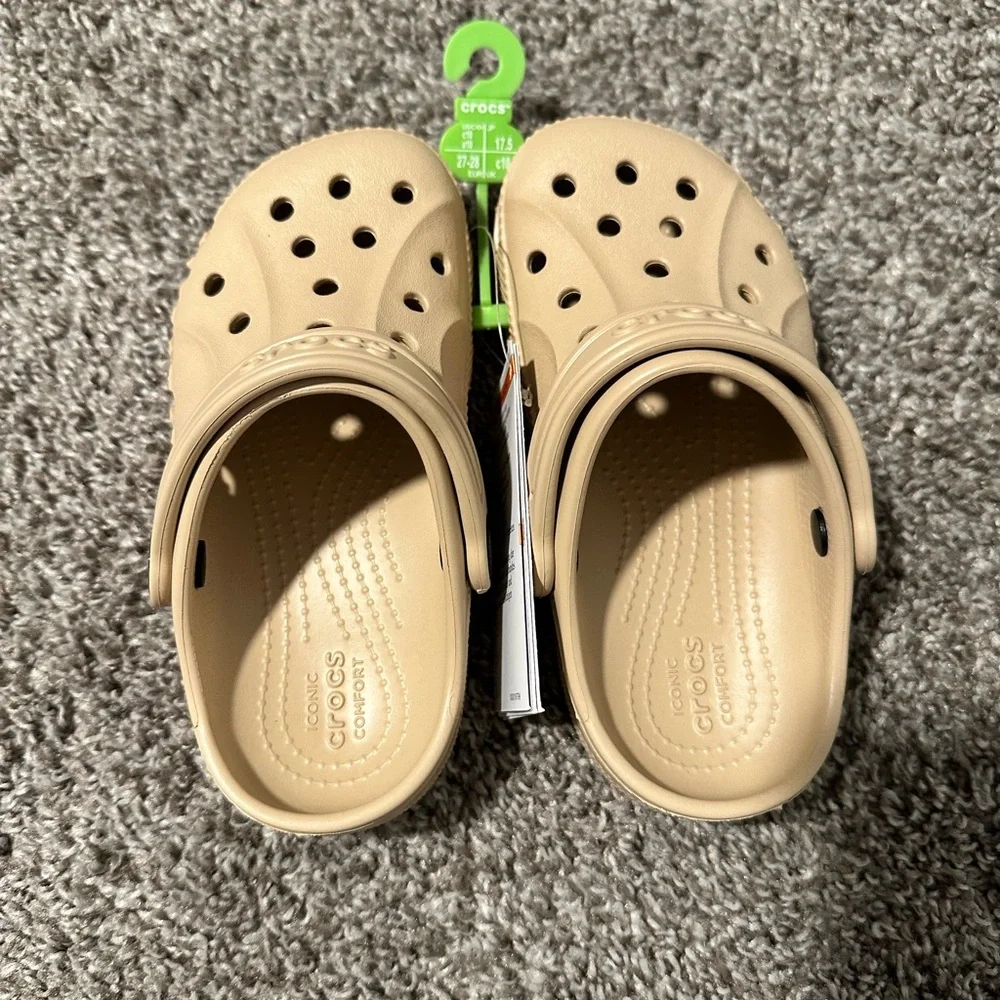 Crocs Classic Clog in Tan - Picture 4 of 5